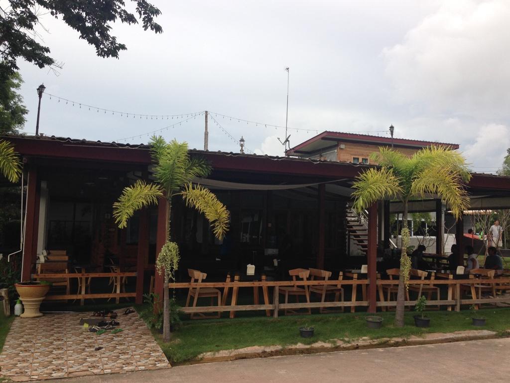 入住放松酒店 Ban Laem Sok 外观 照片